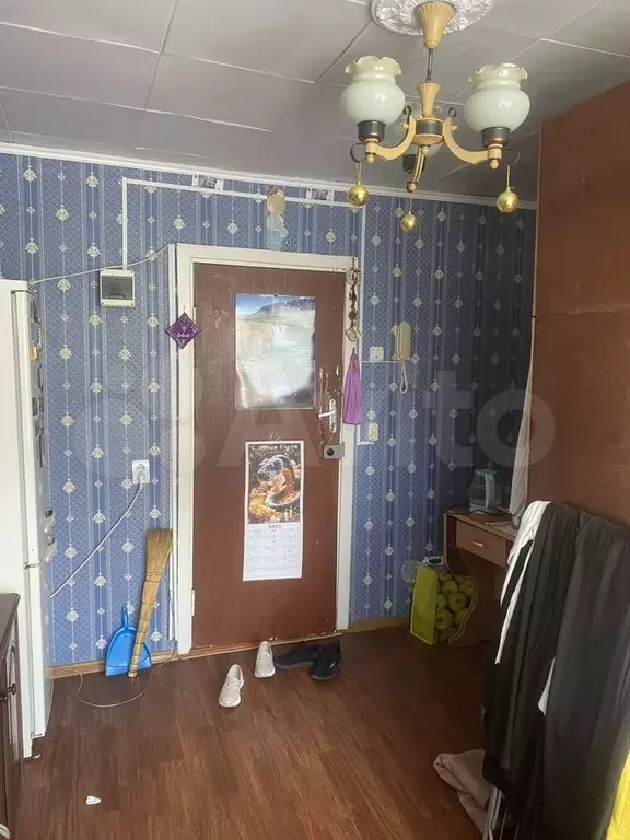 Комната 14 м в 8-к., 6/9 эт. - Фото 1