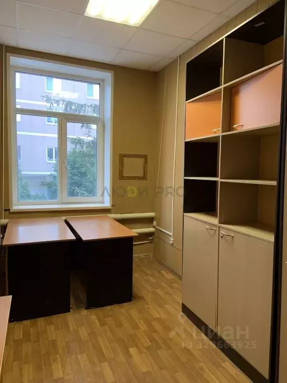 Офис в Саратовская область, Саратов ул. Имени Е.И. Пугачева, 10 (10 м) - Фото 1