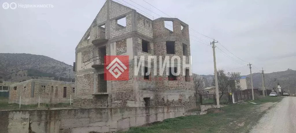 Дом в Весёлое, Персиковая улица (300 м) - Фото 1