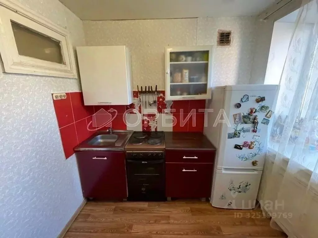 1-к кв. Тюменская область, Тюмень Ямская ул., 102а (32.0 м) - Фото 1