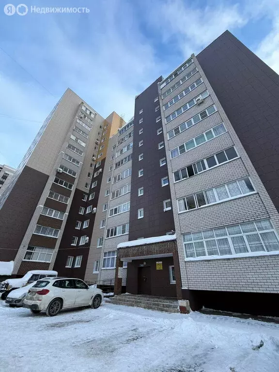 2-комнатная квартира: Киров, Октябрьский район, улица Орджоникидзе, 24 ... - Фото 1