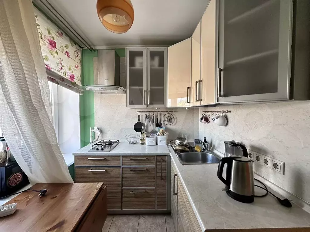 2-к. квартира, 45 м, 9/9 эт. - Фото 1