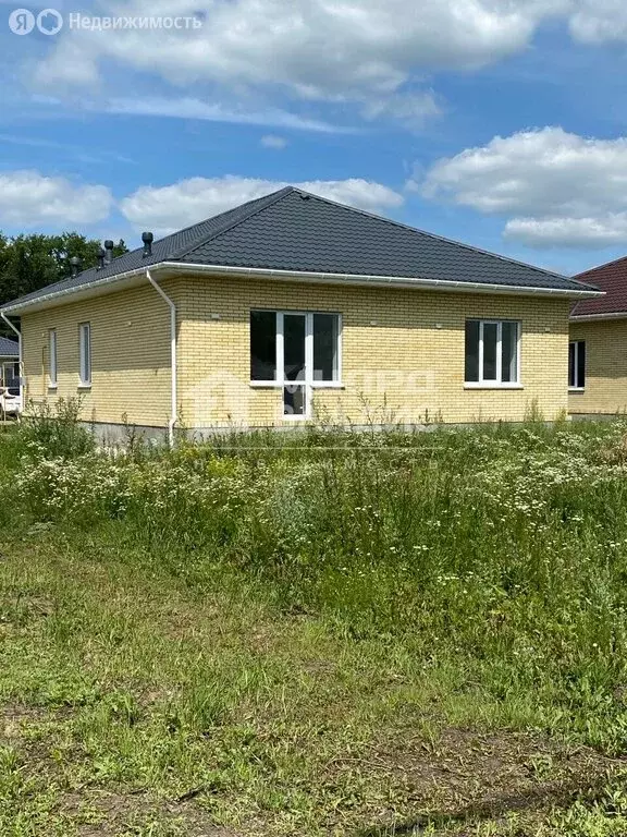 Дом в село Пушкино, улица Александры Пахмутовой, 17 (110.4 м) - Фото 1