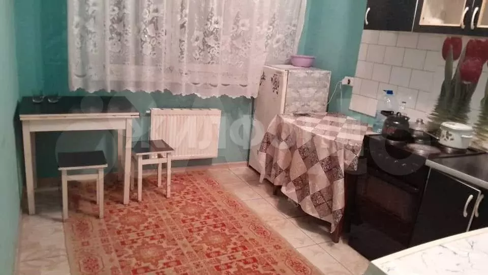 1-к. квартира, 40 м, 6/9 эт. - Фото 0