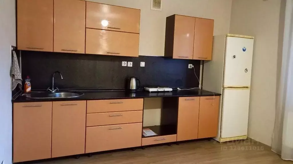 Студия Татарстан, Казань ул. Рауиса Гареева, 94 (32.0 м) - Фото 1