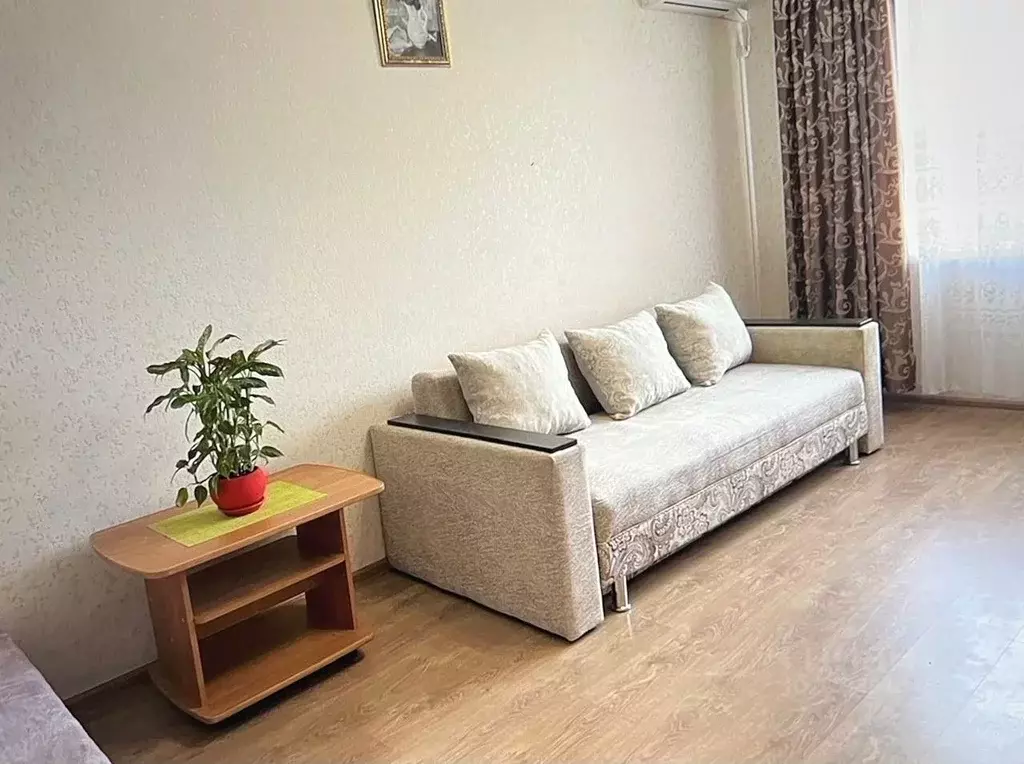 1-к кв. Краснодарский край, Краснодар проезд Репина, 5 (40.0 м) - Фото 2