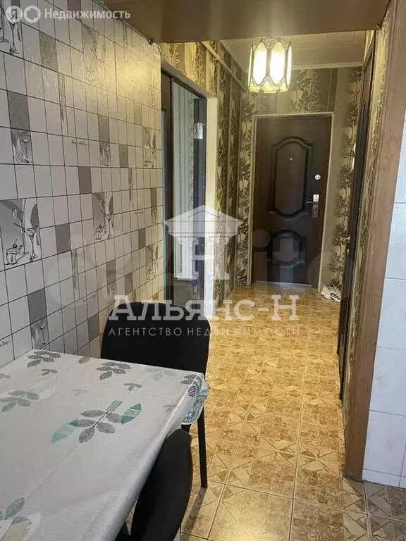 1-комнатная квартира: Азов, улица Пушкина, 108 (30 м) - Фото 0