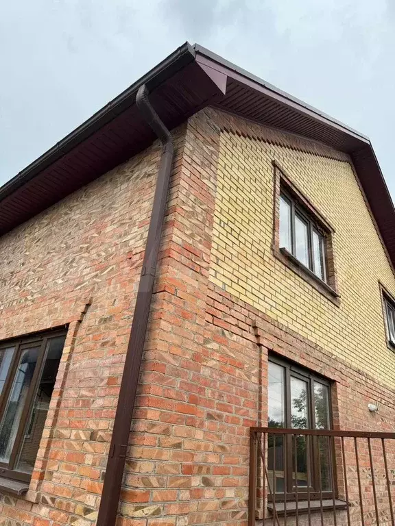Дом 180 м на участке 11 сот. - Фото 0