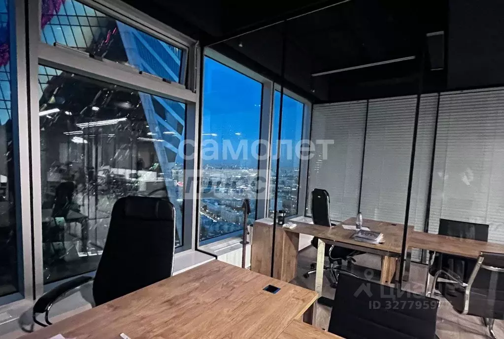 Помещение свободного назначения в Москва наб. Пресненская, 6с2 (226 м) - Фото 1