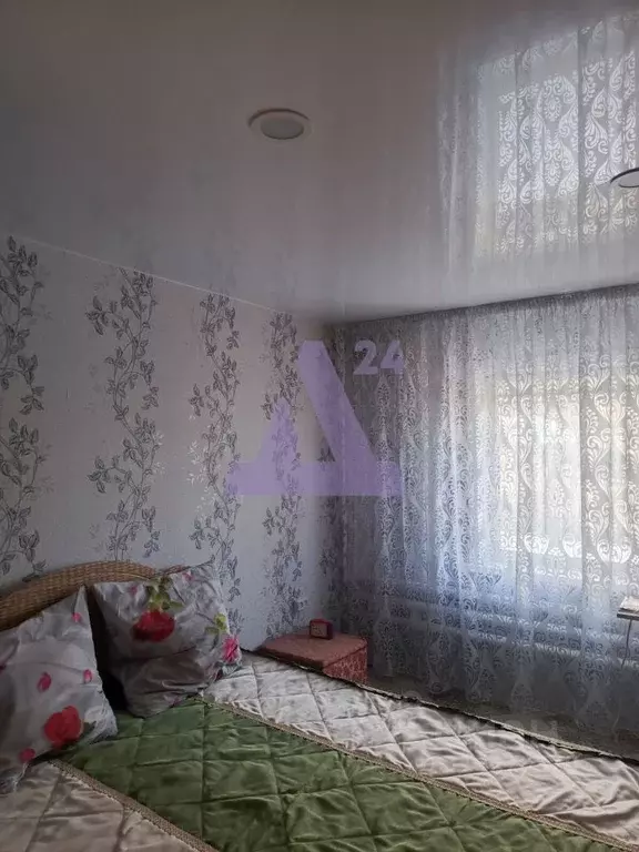 Дом в Алтайский край, Волчихинский район, Волчихинский сельсовет, с. ... - Фото 0
