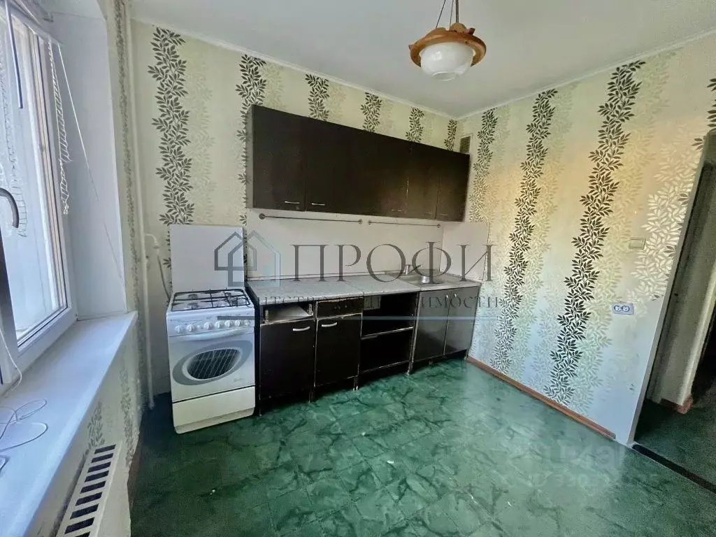 3-к кв. Белгородская область, Новый Оскол Ливенская ул., 138 (62.5 м) - Фото 2