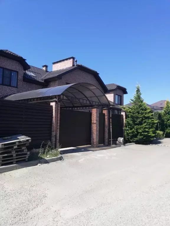 Дом в Краснодарский край, Краснодар Близкий кп,  (178 м) - Фото 1