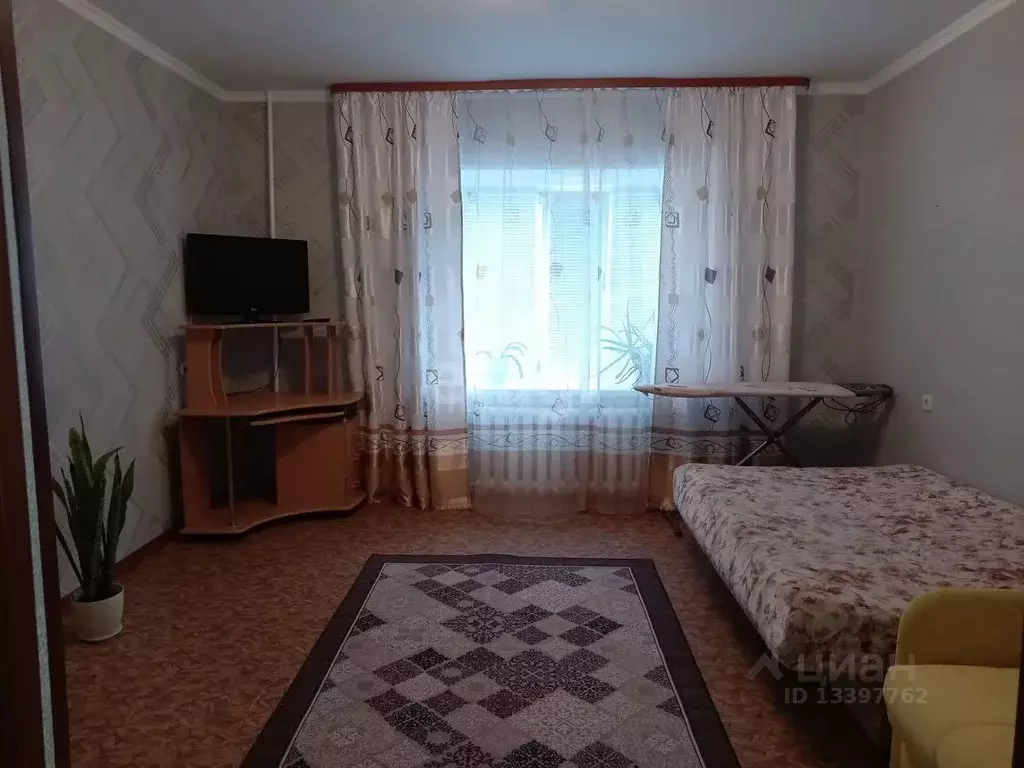 1-к кв. Ханты-Мансийский ао, Мегион Театральный проезд, 1 (42.0 м) - Фото 1