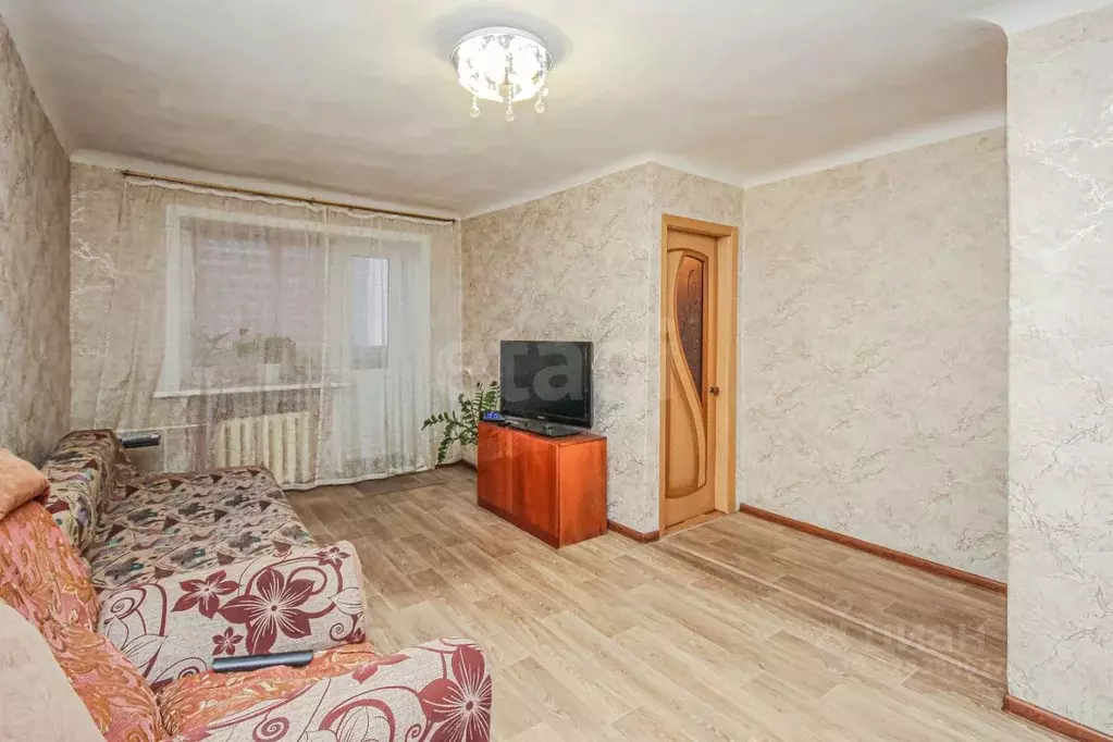 1-к кв. Бурятия, Улан-Удэ просп. 50-летия Октября, 3 (32.1 м) - Фото 1