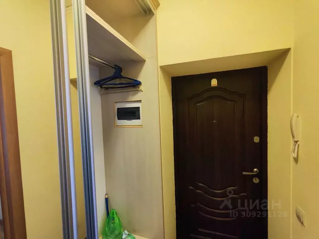 1-к кв. Севастополь ул. Челнокова, 12/2 (35.0 м) - Фото 2