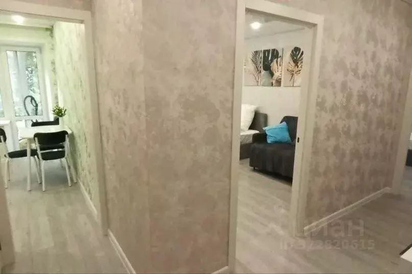 2-к кв. Тюменская область, Тюмень Профсоюзная ул., 17 (46.0 м) - Фото 2