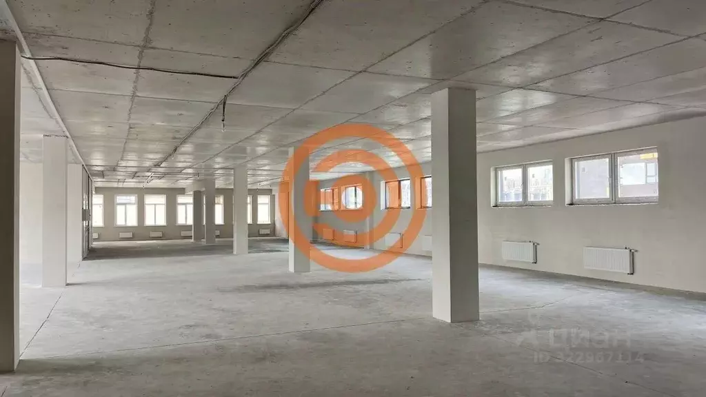 Помещение свободного назначения в Тюменская область, Тюмень ул. ... - Фото 1