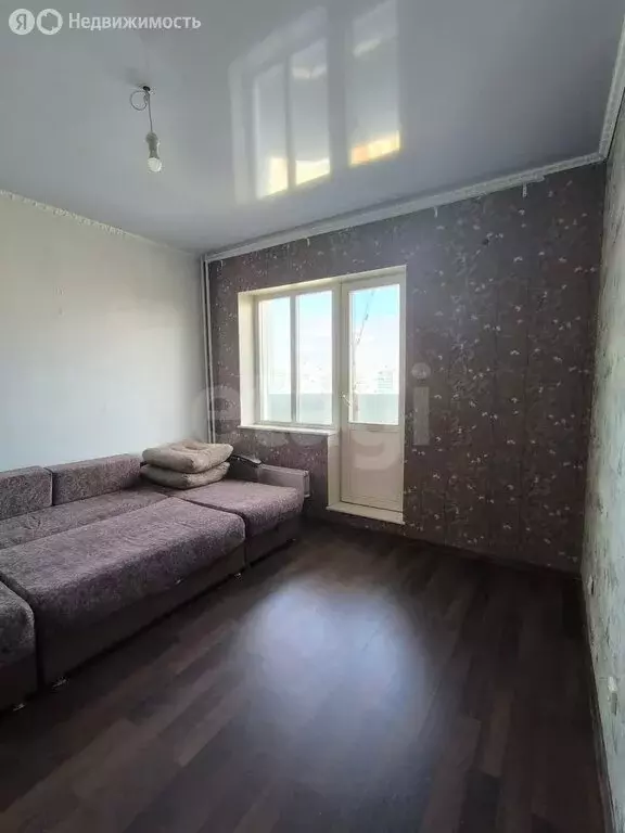 Квартира-студия: Новосибирск, улица Одоевского, 1/8 (39.7 м) - Фото 0