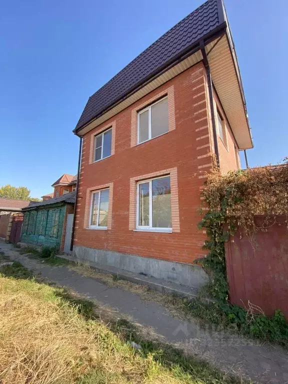 Дом в Ростовская область, Ростов-на-Дону Школьная ул., 9/1 (120 м) - Фото 1