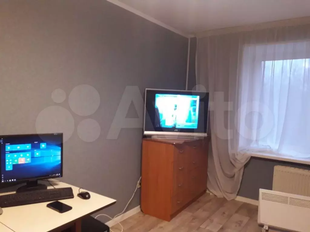 Комната 18 м в 4-к., 3/9 эт. - Фото 1
