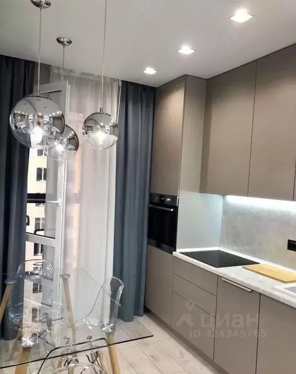 1-к кв. Татарстан, Казань Комсомольская ул., 2 (40.0 м) - Фото 1