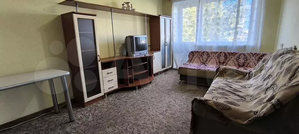 3-к. квартира, 60 м, 5/5 эт. - Фото 1