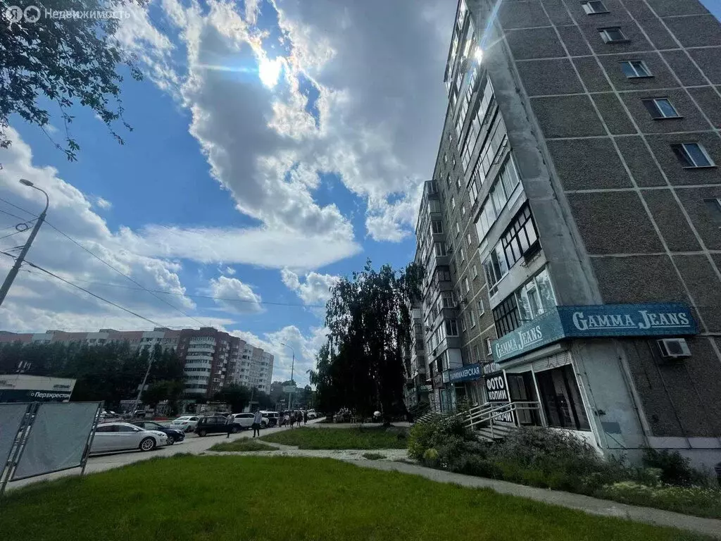 2-комнатная квартира: Екатеринбург, Белореченская улица, 8 (42.2 м) - Фото 0