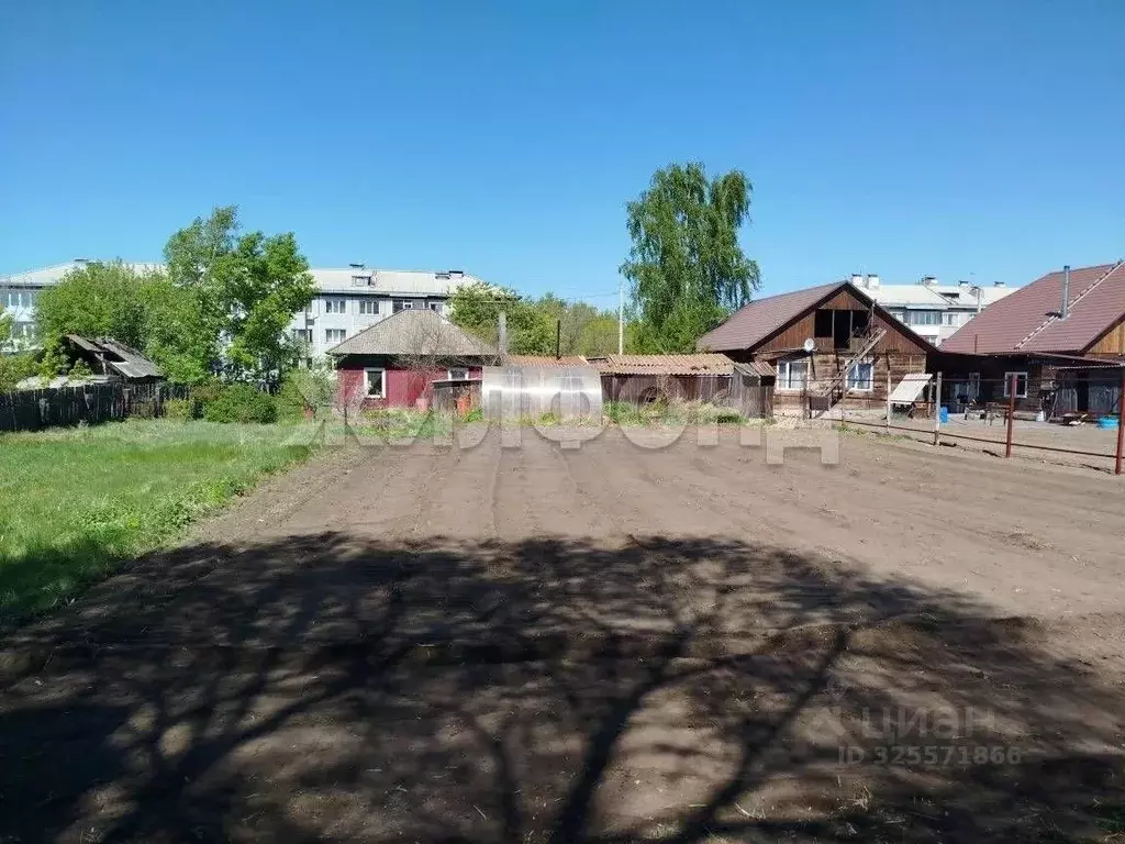 Дом в Хакасия, Алтайский район, с. Белый Яр ул. Ленина (50 м) - Фото 1