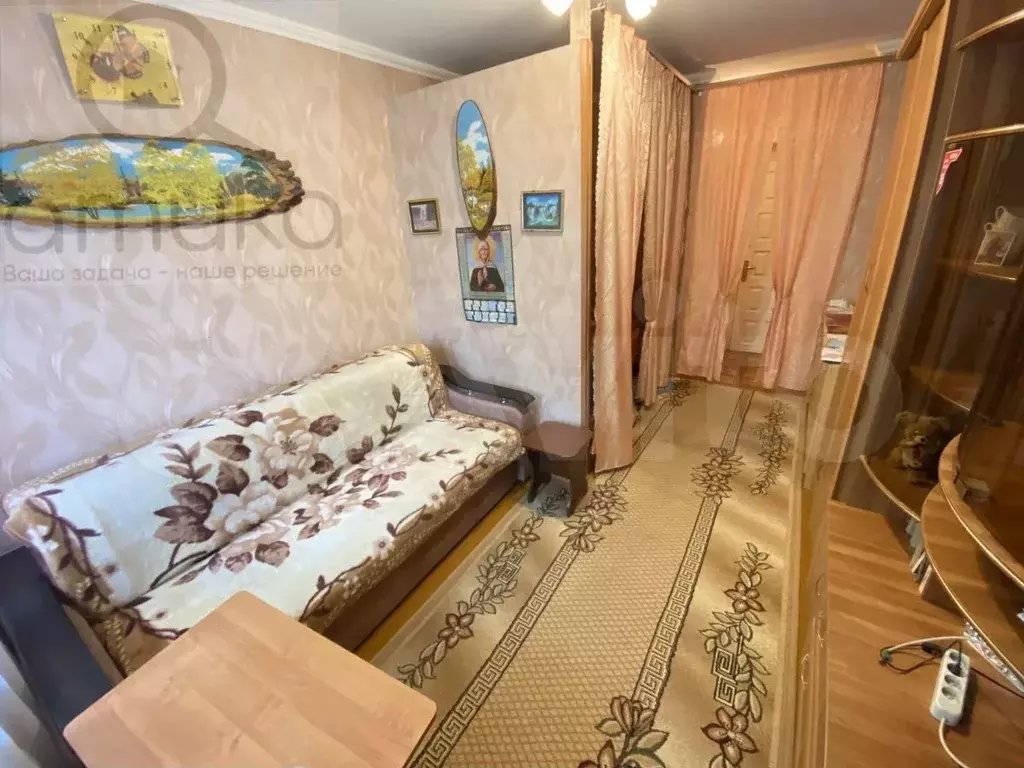 Комната 17,1 м в 6-к., 4/4 эт. - Фото 0