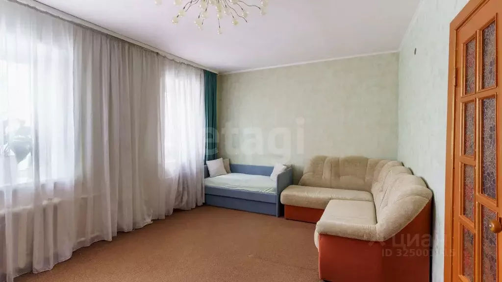 3-к кв. Тюменская область, Тюмень Депутатская ул., 106 (71.4 м) - Фото 1