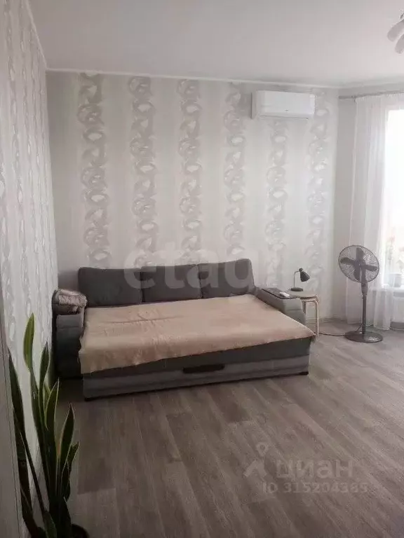 Дом в Ростовская область, Ростов-на-Дону 6-я Турнирная ул. (90 м) - Фото 1