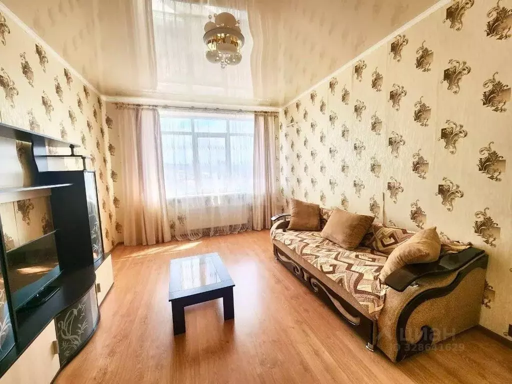 3-к кв. Крым, Симферополь ул. Федько (92.0 м) - Фото 1