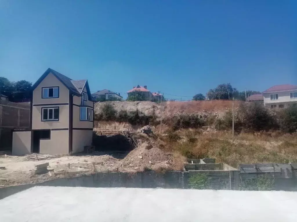 Дом в Краснодарский край, Новороссийск пер. Трудовой, 51 (170 м) - Фото 0