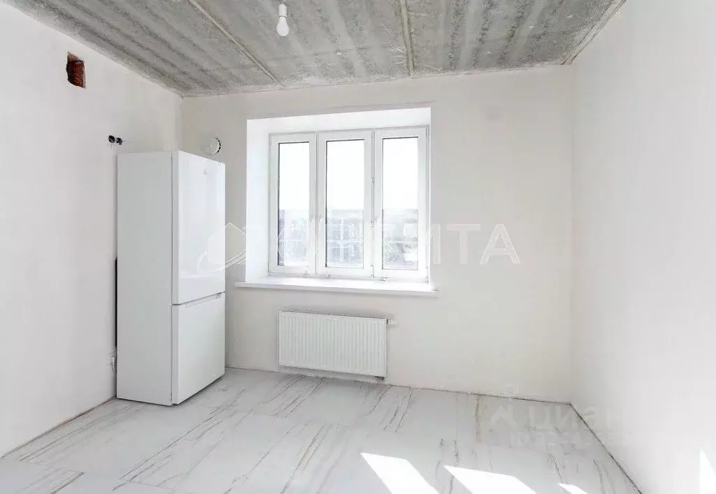 1-к кв. Тюменская область, Тюмень ул. Республики, 204к10 (41.2 м) - Фото 2