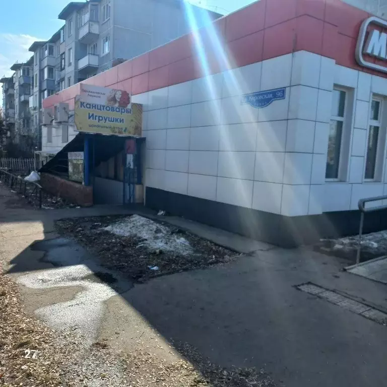 Торговая площадь в Омская область, Омск Южная ул., 97 (50 м) - Фото 0