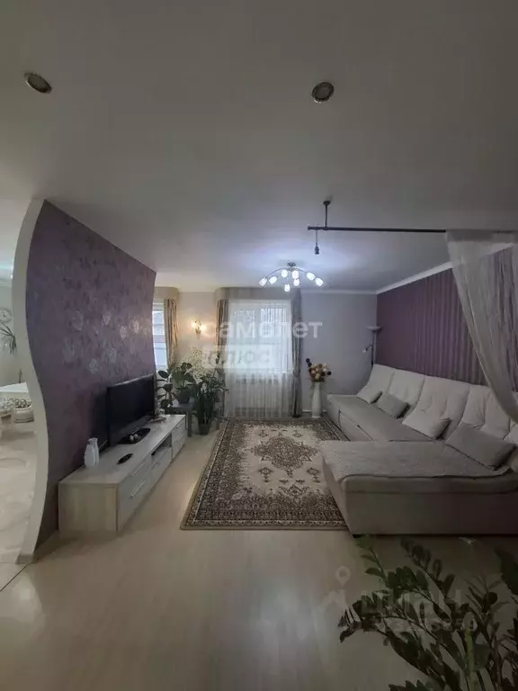 Дом в Башкортостан, Октябрьский ул. Каратова (89 м) - Фото 0