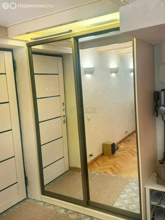 3-комнатная квартира: Москва, Домодедовская улица, 4 (61 м) - Фото 1