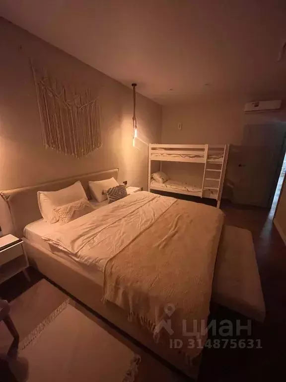 2-к кв. Татарстан, Казань ул. Аделя Кутуя, 100 (70.0 м) - Фото 1