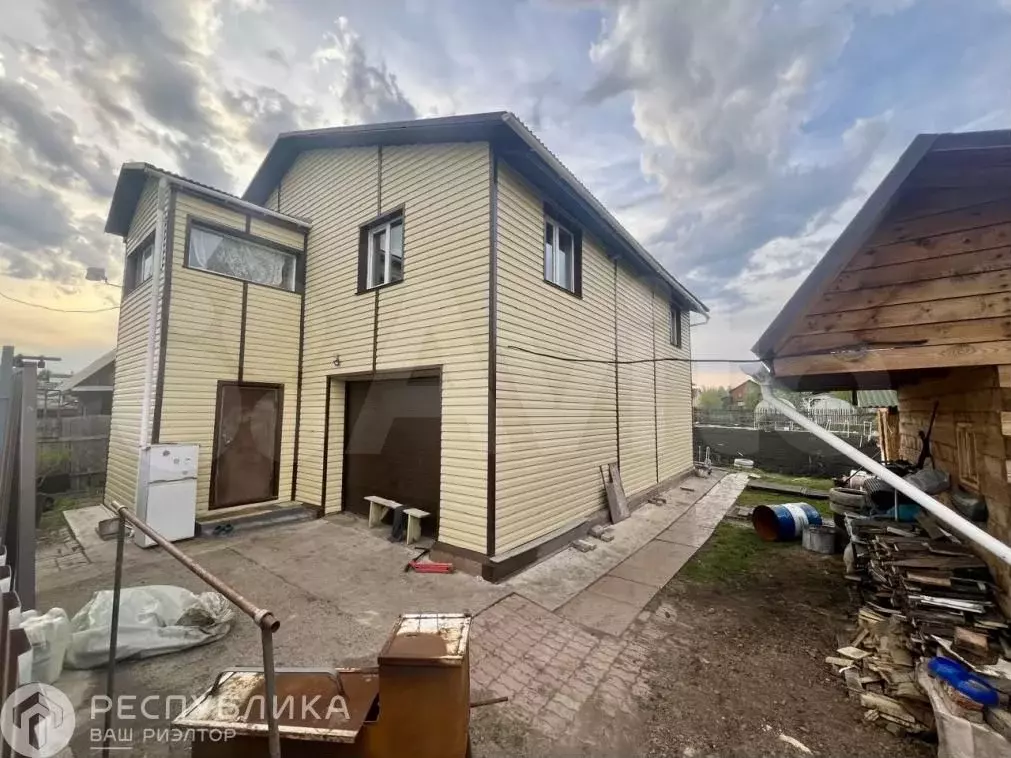Дом 200 м на участке 8 сот. - Фото 0