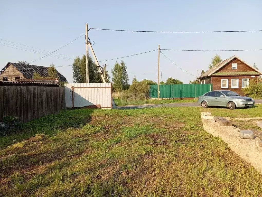 Участок в Новгородская область, Боровичский район, д. Егла Советская ... - Фото 1