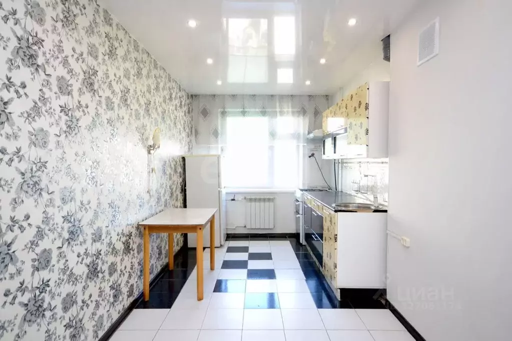 4-к кв. Саха (Якутия), Якутск ул. Можайского, 13/4 (69.6 м) - Фото 1