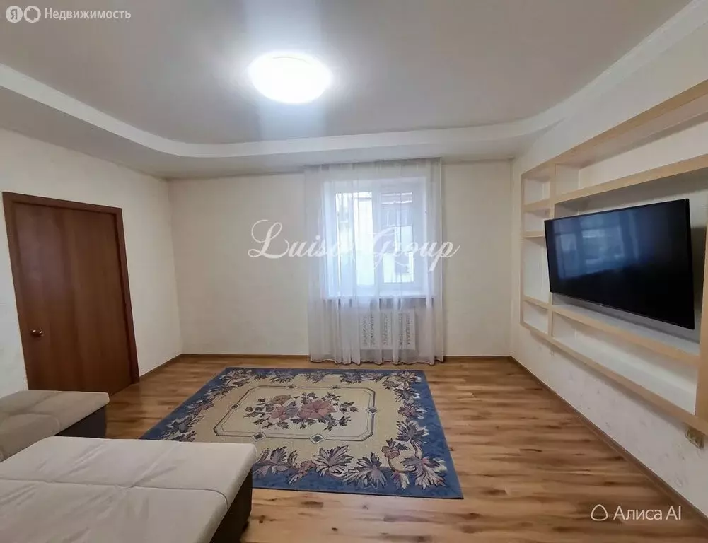 3-комнатная квартира: Туймазы, улица Луначарского, 10 (63 м) - Фото 1