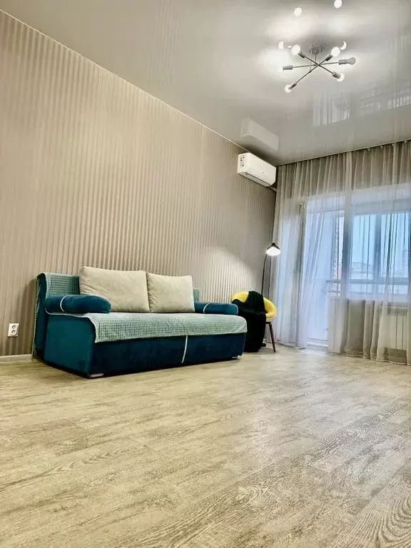 Студия Амурская область, Благовещенск ул. Горького, 193 (32.0 м) - Фото 0