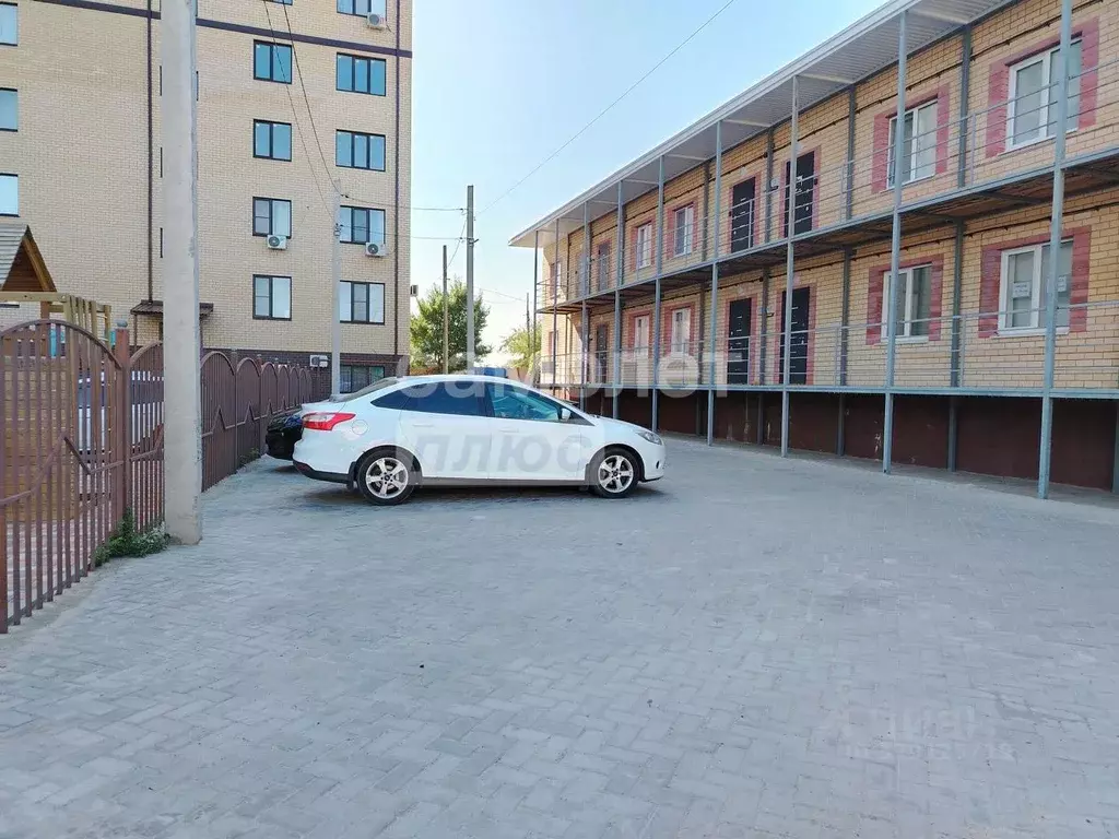 Офис в Калмыкия, Элиста ул. Братьев Алехиных, 34 (27 м) - Фото 1