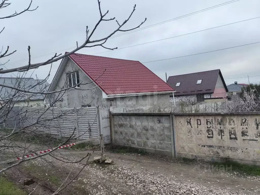Дом в Крым, Симферопольский район, Мирновское с/пос, Дзержинец садовое ... - Фото 1