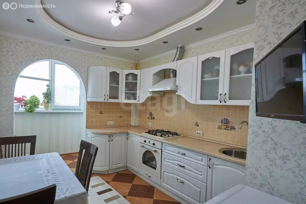 2-комнатная квартира: Саратов, Газовая улица, 24 (48 м) - Фото 0