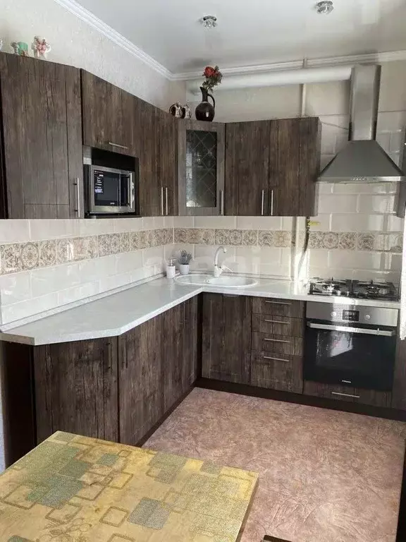 4-к кв. Алтайский край, Бийск Южная ул., 4 (81.8 м) - Фото 0