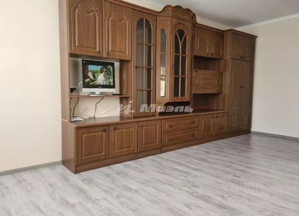 1-к кв. Крым, Симферополь ул. Сочинская, 4 (35.0 м) - Фото 1