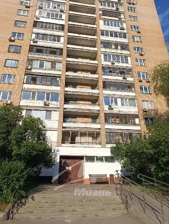 Продается 2-комнатная квартира - Фото 1
