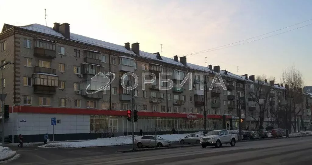 1-комнатная квартира: Тюмень, улица Республики, 146 (31 м) - Фото 1